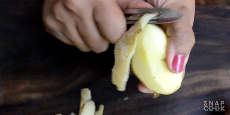 vrat-ke-pakode-kuttu-atta-pakode-recipe-french-fries