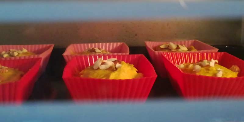 mango-muffin-recipe-eggless-wholewheat-mango-muffins